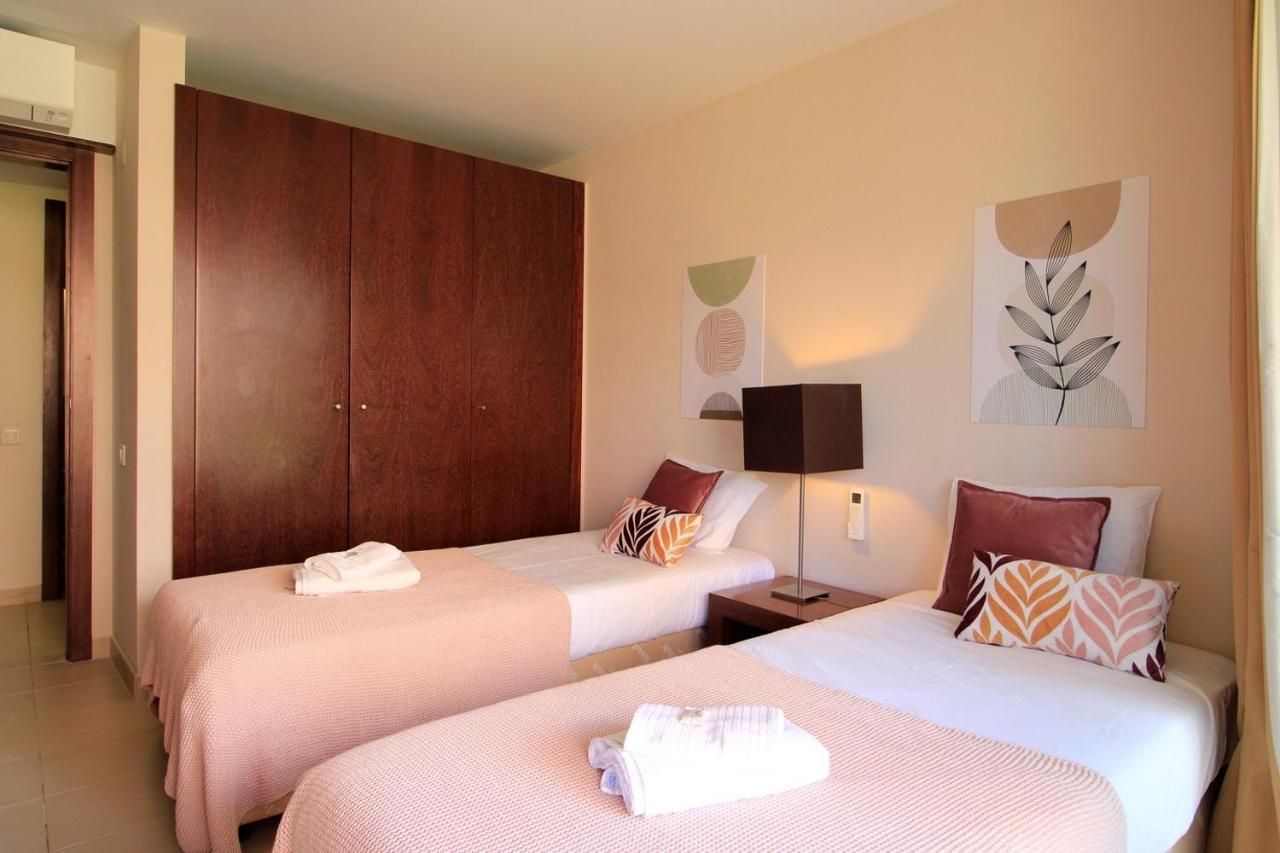 Appartamento Albufeira Salgados Premium 1 With Pool By Homing Guia  Esterno foto