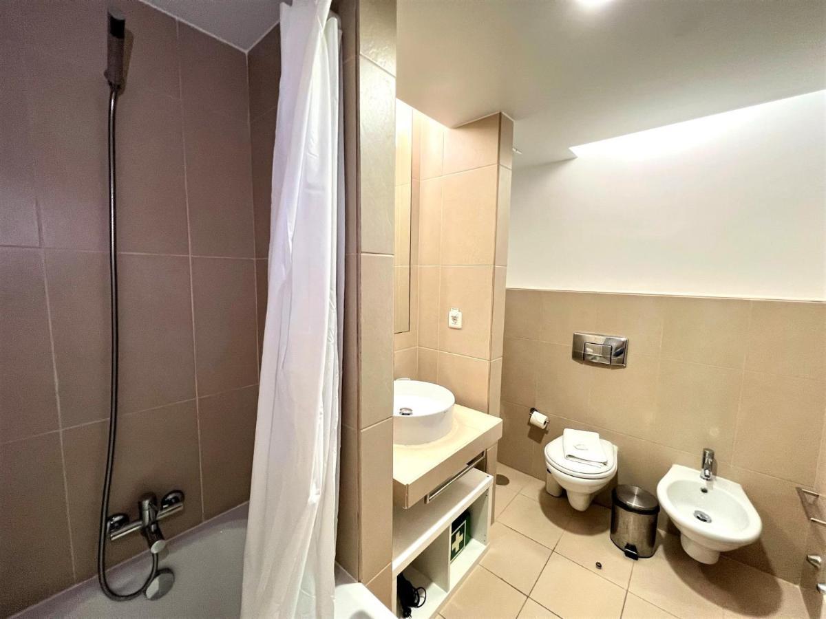 Appartamento Albufeira Salgados Premium 1 With Pool By Homing Guia  Esterno foto