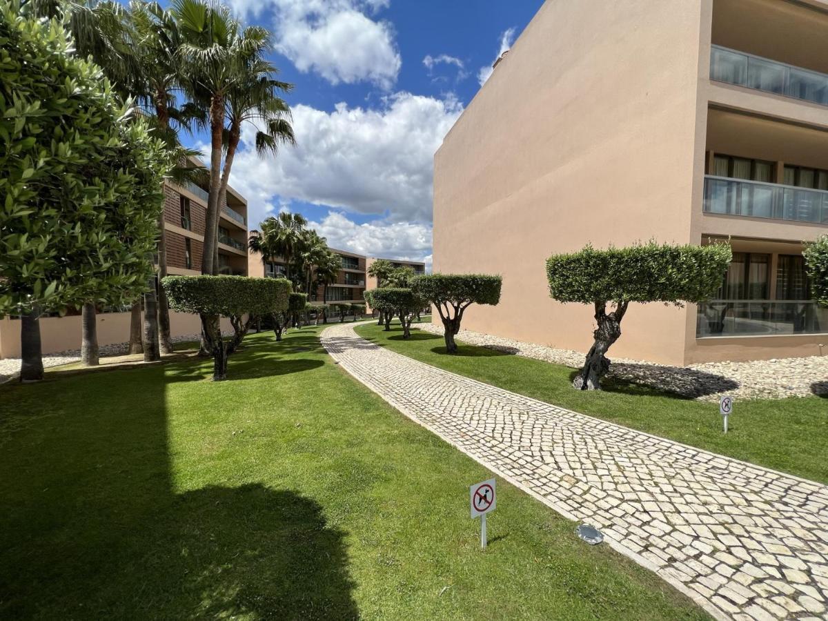 Appartamento Albufeira Salgados Premium 1 With Pool By Homing Guia  Esterno foto